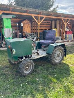 Traktor