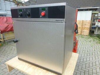Ohřívací pec MEMMERT ULP 500 programovatelná temperační pec