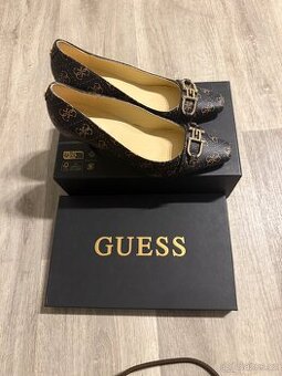 Guess 38