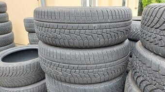 Pneu zimní, 4 kusy, rozměr 225/60/18, 104H, zn. HANKOOK