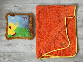 Cestovní plyšový set deka a polštářek