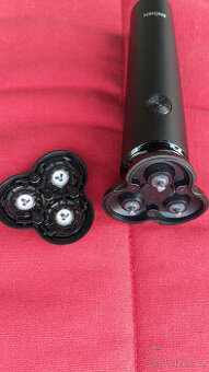 Elektrický holicí strojek ENCHEN