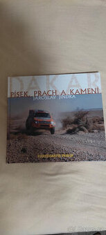 Knihu o automobilovém závodu Dakar 2007