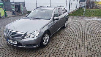 Mercedes Benz W212 E250