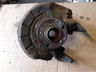 pravá těhlice Fabia 1