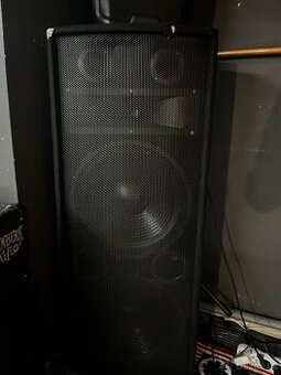 OMNITRONIC pasivní reproboxy 2x15”