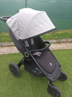 Sportovní kočárek Petite&Mars street+ air