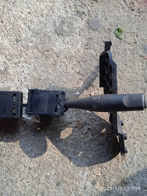 Páčka  pod volant Citroen , Peugeot.