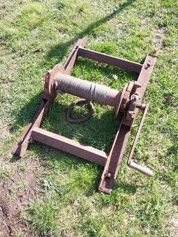 Vrátek (rumpál, naviják) ruční