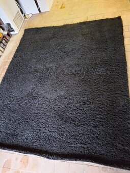 Koberec s vysokým vlasem 250 x 200 cm