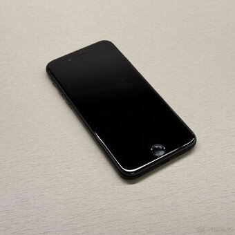 ZÁNOVNÍ APPLE IPHONE SE3 128GB-ČERNÝ, BATERIE 100%