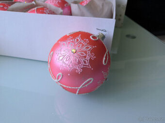 Skleněné vánoční ozdoby