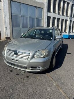 Toyota Avensis  2,2 diesel