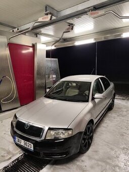 Škoda Superb l 2.0 TDI 103kw