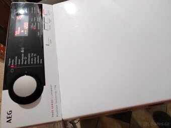 pracka vrchem plnena