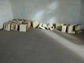 Starožitné kachle krbové sporák 48 kusů + další