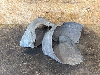 PŘEDNÍ PODBĚHY AUDI A6 4F - 1