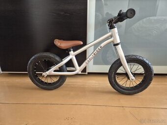 Odrážedlo Early Rider 12" Alley Runner