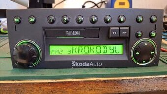 Autorádio Škoda MS402 - Originál + PIN, plně funkční