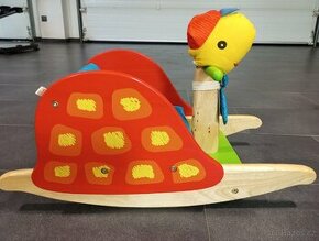 houpací želvička-dřevěná