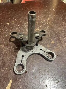 Predám spodní a vrchní brýle JAWA 250/353 350/354 KYVAČKA