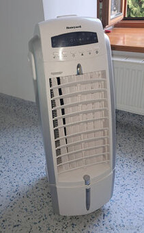 zvlhčovač vzduchu Honeywelll ES800