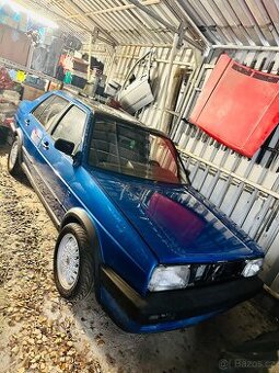 Prodám VW Jetta MKII + VW Golf MKII + hromada dílu