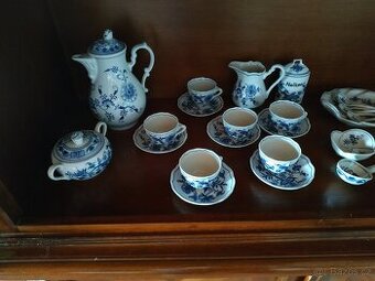 Cibulák, růžový porcelán, vázy, sklo  ....