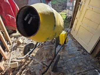 Míchačka na beton