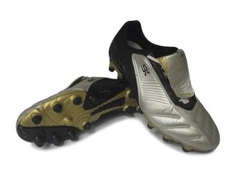 Kopačky Umbro SX VALOR II-A velikost EU-41