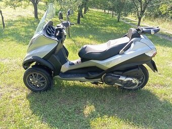 Piaggio MP3 400 i.e. ŘP B