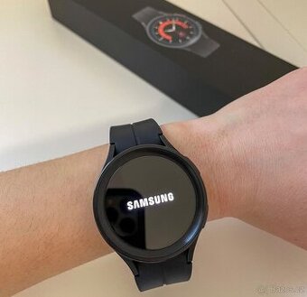 Chytré hodinky Samsung Galaxy Watch5 PRO v záruce