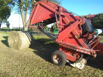 Lis Hesston 5700