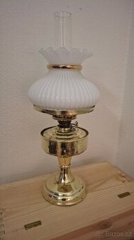 Petrolejová lampa