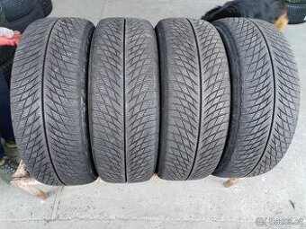 225/60/17 zimní pneu Michelin a PIRELLI 225/60 R17