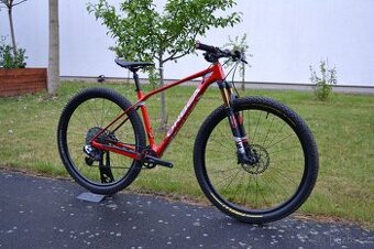 Orbea Alma M15 (M) Kashima/Factory/Eagle AXS 9,9 kg