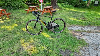 GRAVEL giant revolut advanced 3,karbon