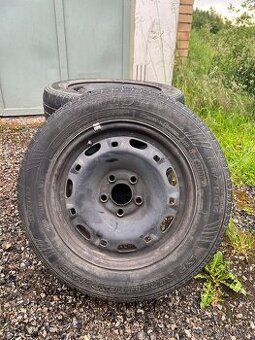 Letní pneu 165/70 R14 Dunlop + plechové disky 5J14
