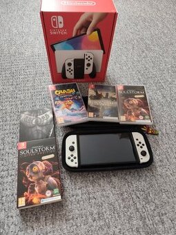 Nintendo switch+ 3 hry
