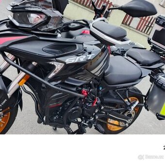 Qj motor SRT 800 sx