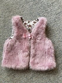 vesta H&M vel 128