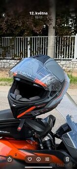Helma Airoh Matryx 2025 vel.L