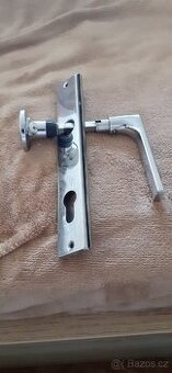 Prodám dveřní kování