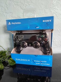 Ovladač DualShock PS4, nový