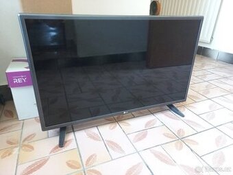Televize LG 32LH590U