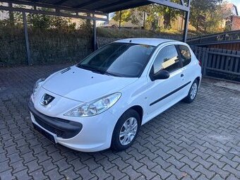 Peugeot 206+ rok 2010 1,1 benzin