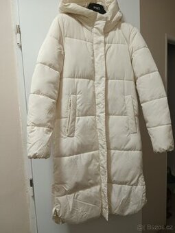 Zimní kabát Reserved