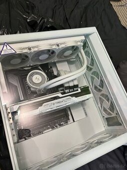 Core ultra 7 265K, 7900xtx, 32GB ram 2TB disk - Herní PC