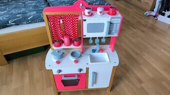 Dětská drevena kuchyňka s příslušenstvím