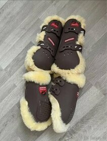 Sada Zandona kamaše